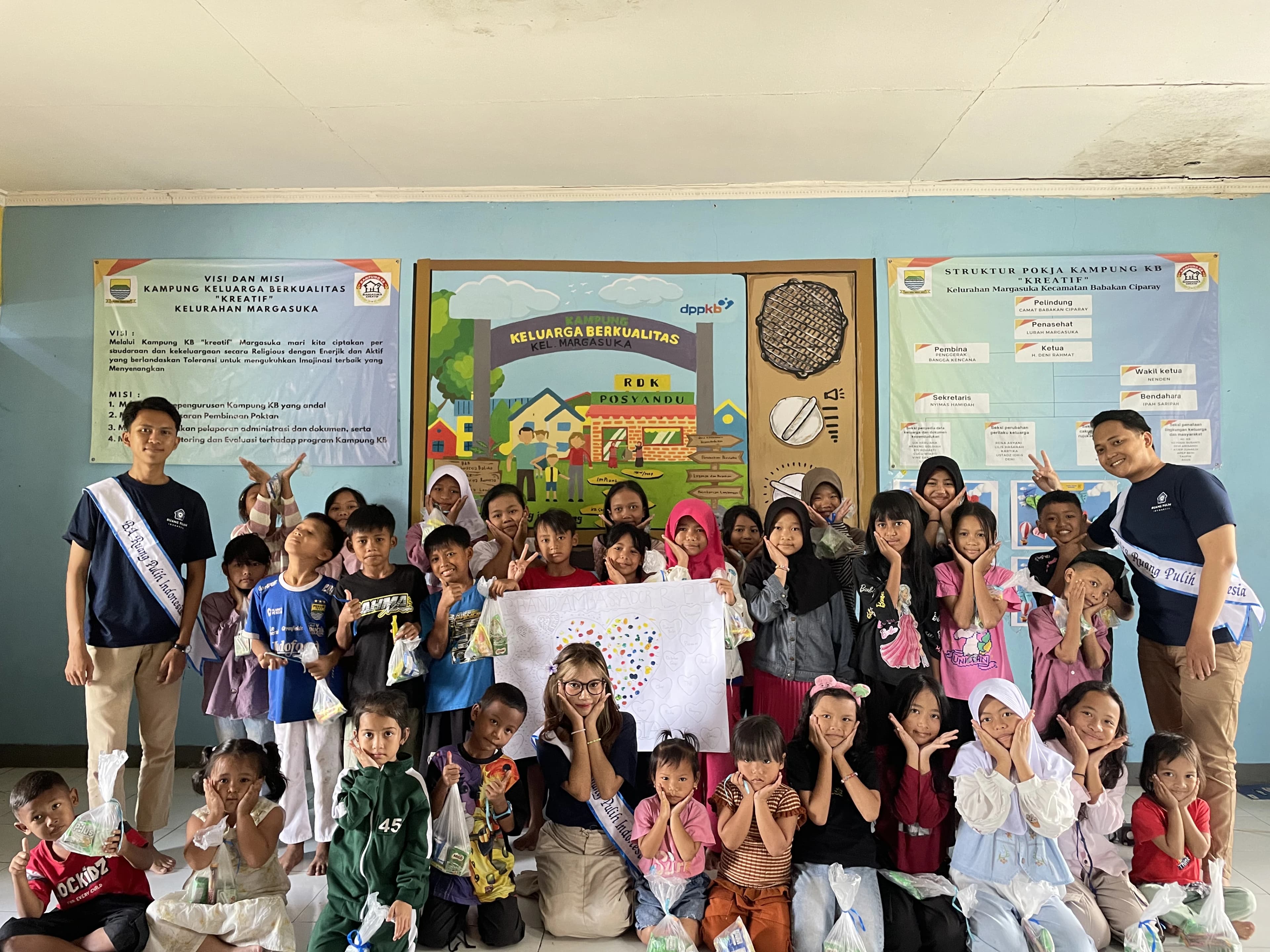 Dunia Adalah Kelas Kita